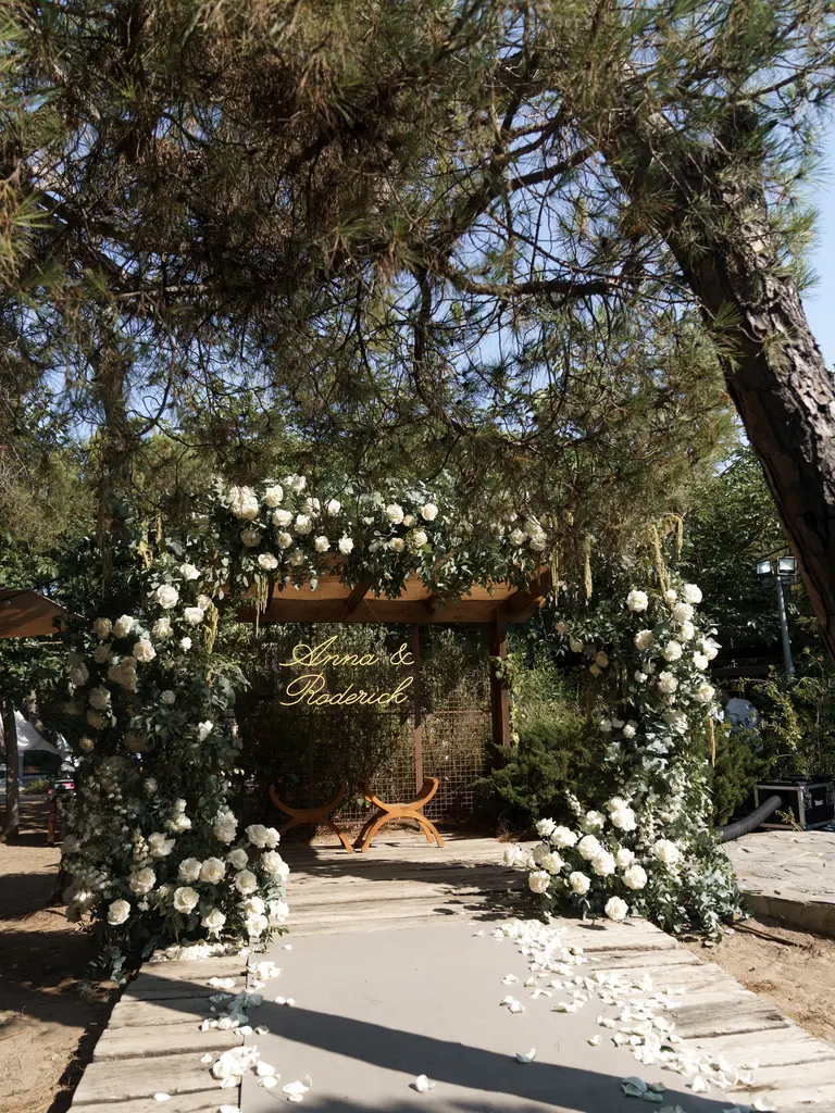 Catalina restaurant Gava marriage proposal setup view 9