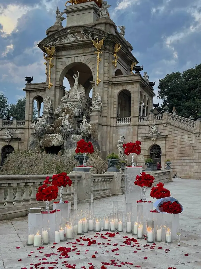 Parc de la Ciutadella marriage proposal setup detail 1 in Barcelona